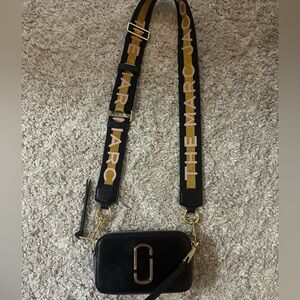 Marc Jacobs snap shot shoulder bag